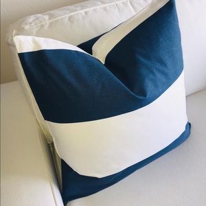 4 Left CasaMia Stripe Cover Pillow